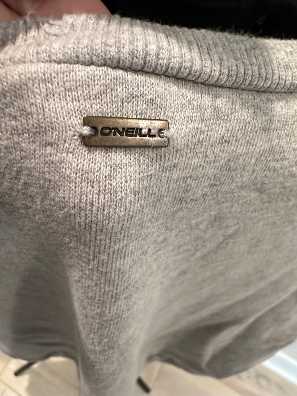 O'Neill Surf Heather Gray Crewneck Sweatshirt with Script Shoulder Logo - Picture 7 of 8